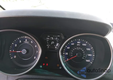 2011 Hyundai Elantra Limited из США, поврежденный, VIN 5NPDH4AE2BH075431